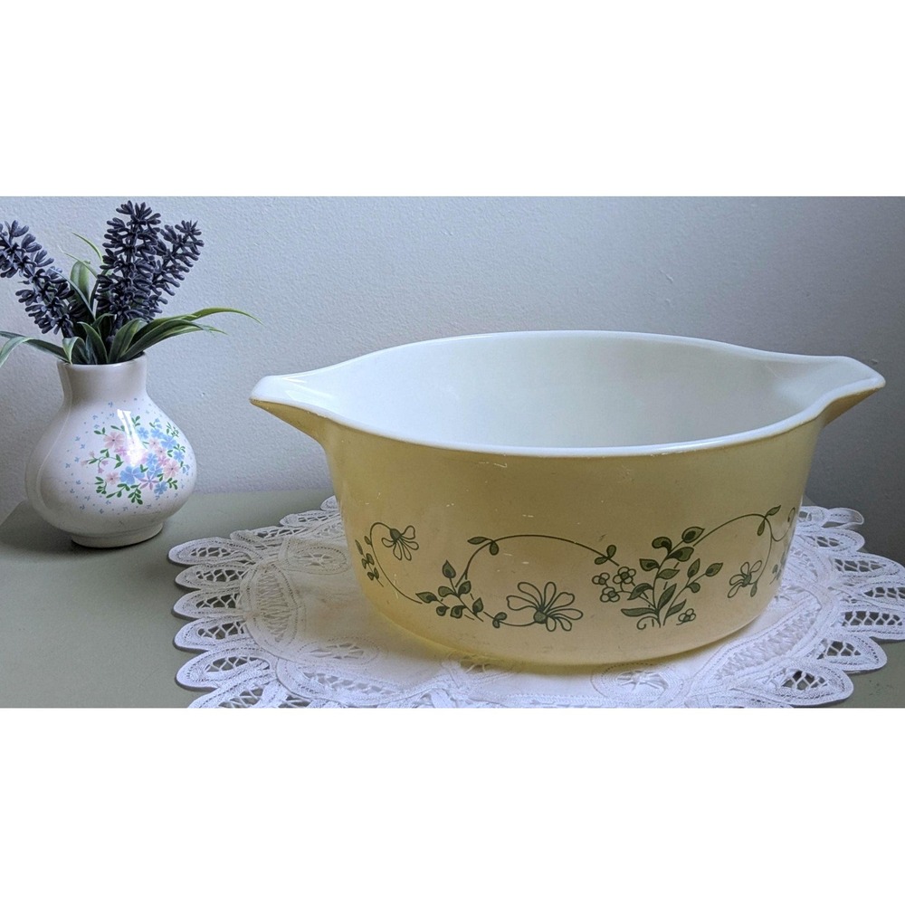 Vintage Pyrex 475-B Spring Blossom Green Mixing Bowl, Crazy Daisy Cinderella
